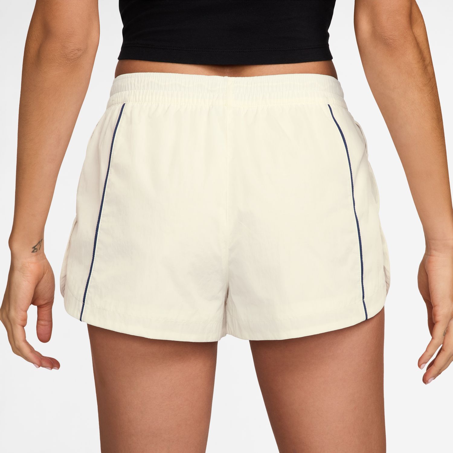 Calções de Mulher Windrunner Branco-2