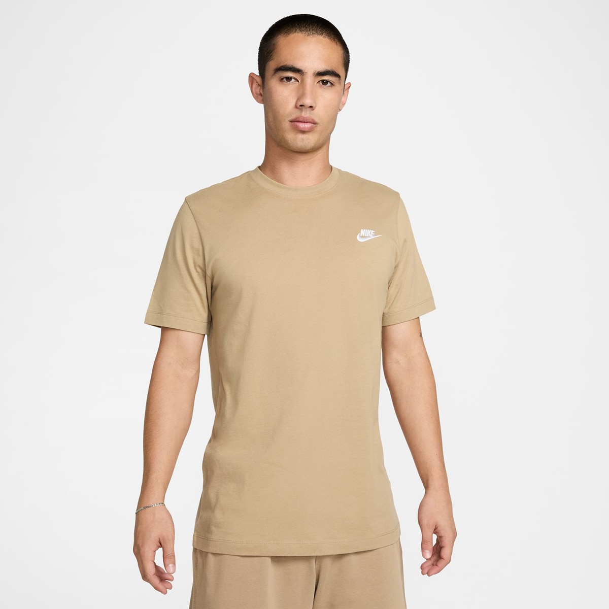 T-shirt de homem Sportswear Club Nike Bege-1