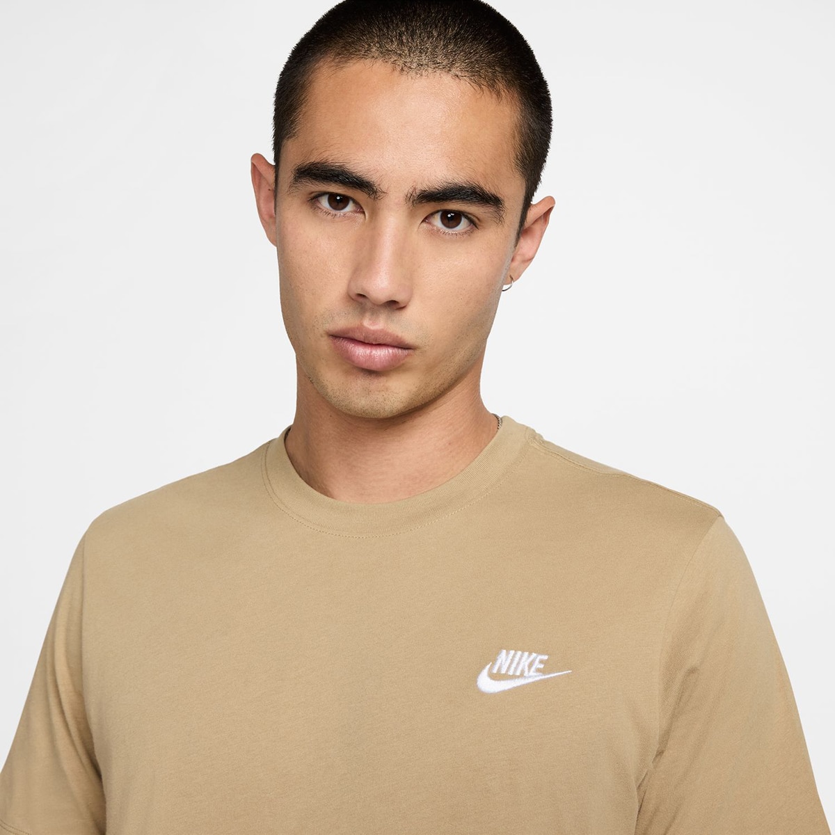 T-shirt de homem Sportswear Club Nike Bege-4