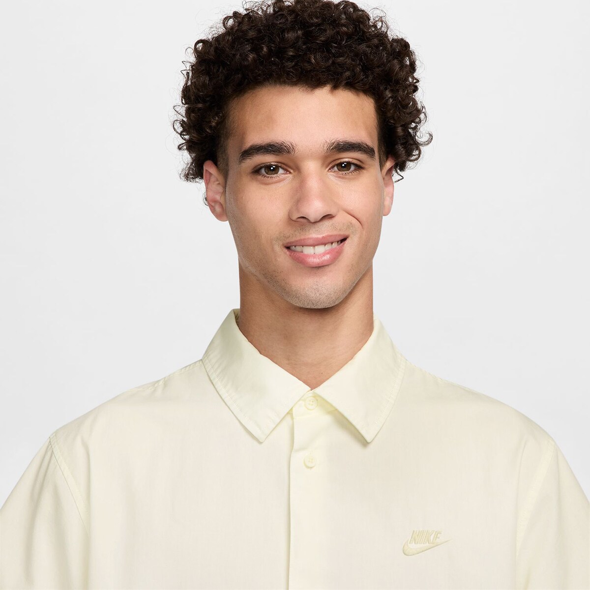 T-shirt de homem Club Nike Branco-3