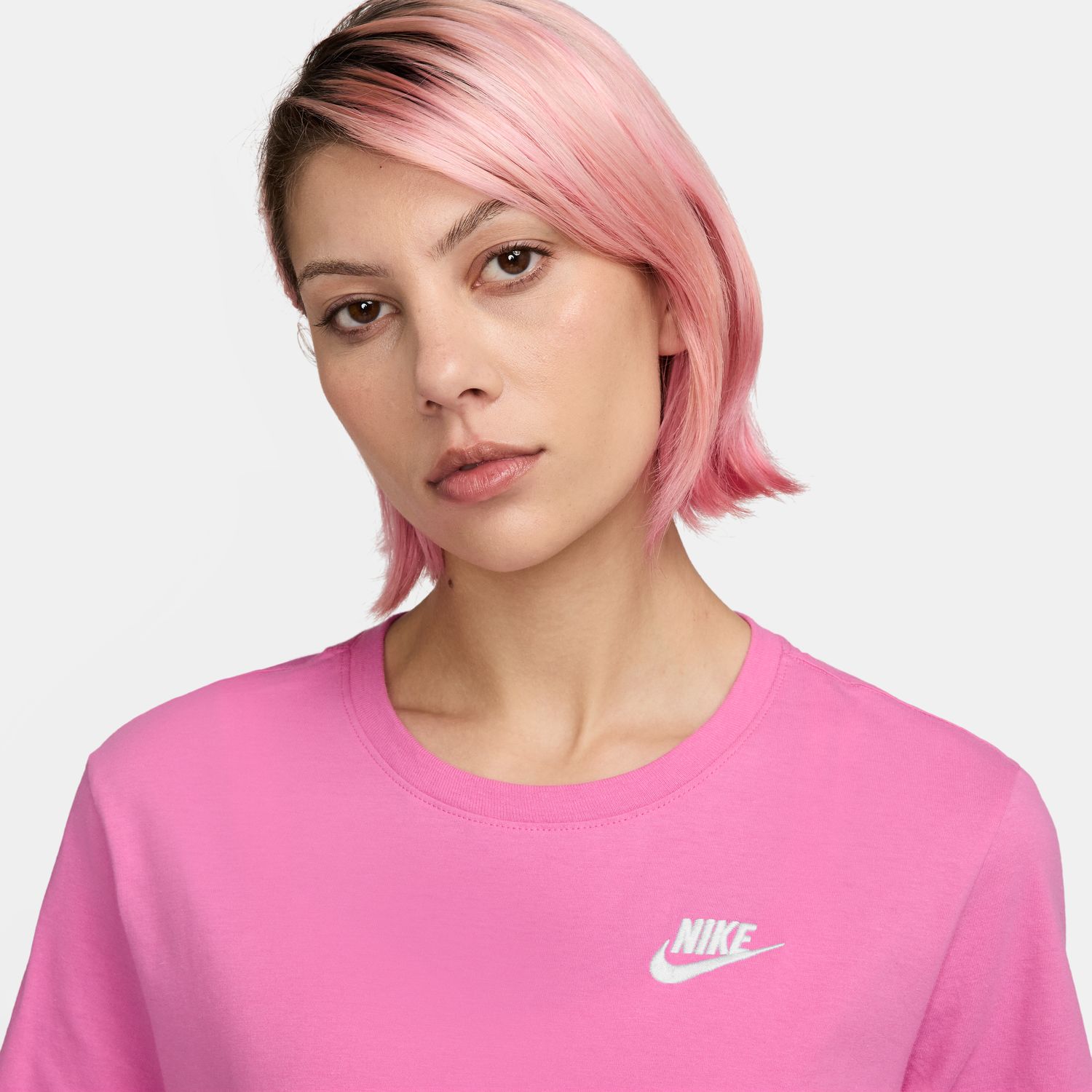 T-shirt de Mulher Sportswear Club Essentials Rosa-3