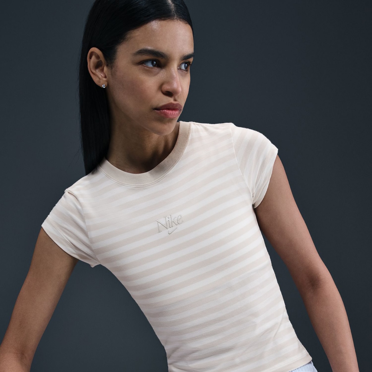 T-shirt de mulher Sportswear Nike Branco-5