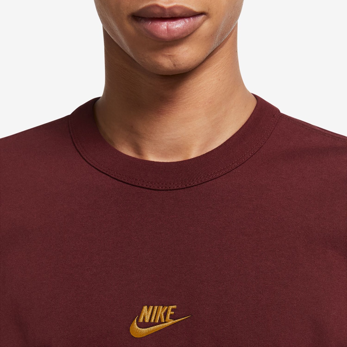 T-Shirt de Homem Sportswear Premium Essentials Bordeaux-3