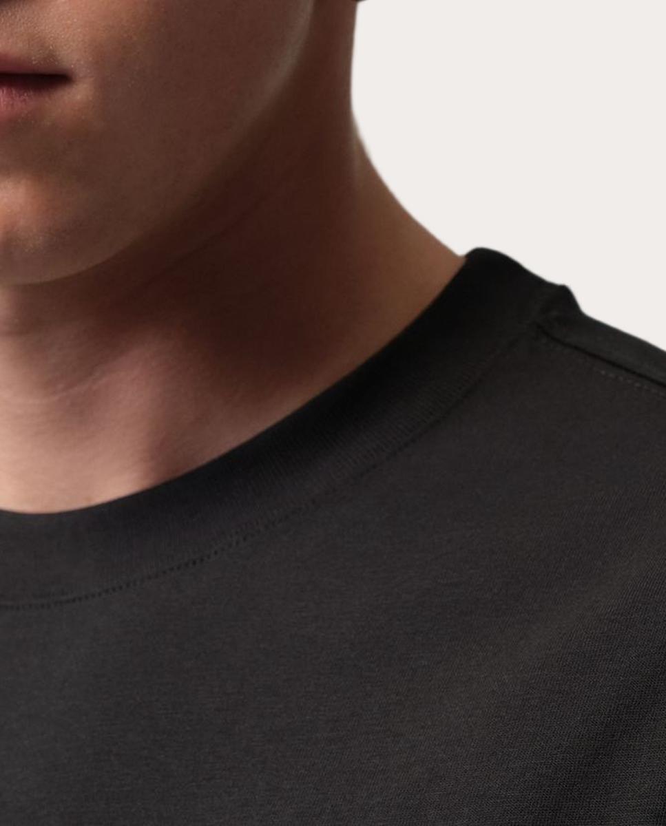 T-shirt de Homem Sneaker Preto-3