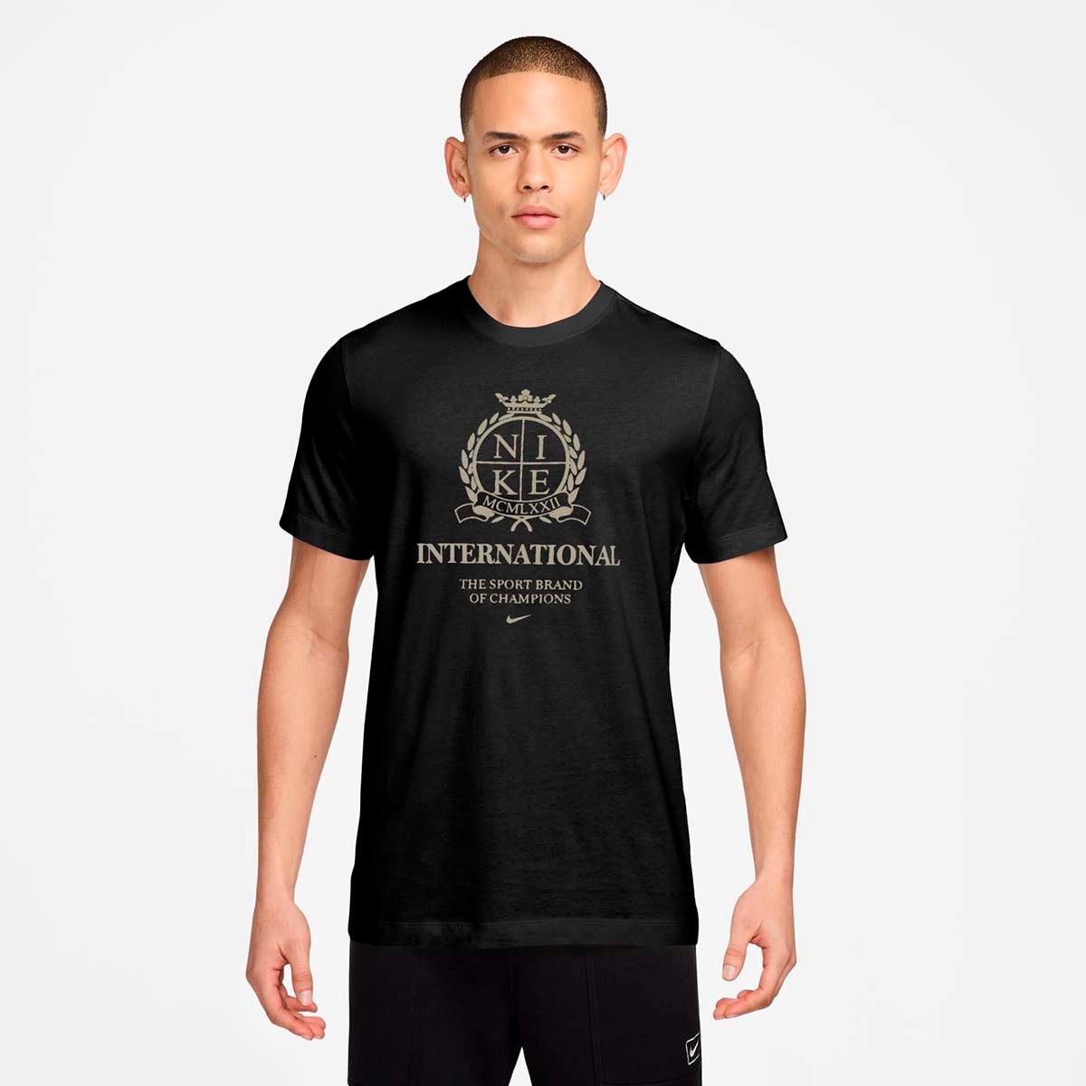 Imagem 0 de T-shirt de Homem M Nsw Tee Std Club Cnct Sport