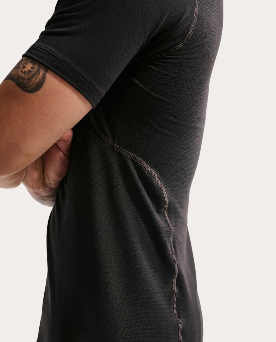 T-shirt Casual de Homem Tech Men's Dri-FIT Short-Sleeve Top Preto-4