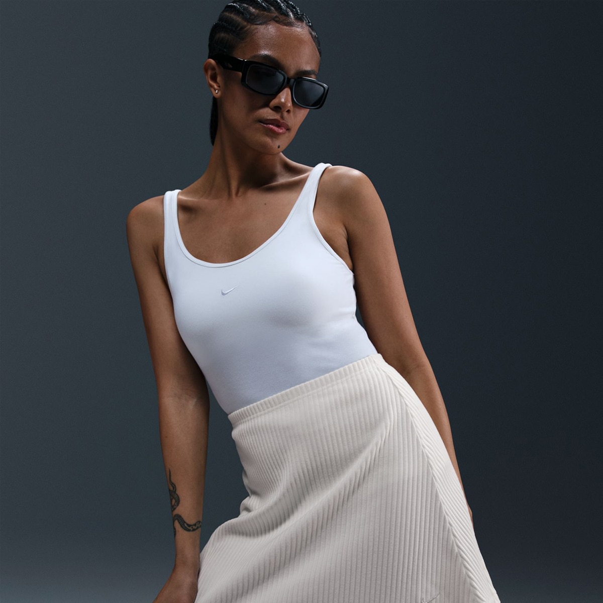 Saia de Mulher Sportswear Chill Rib Branco-5