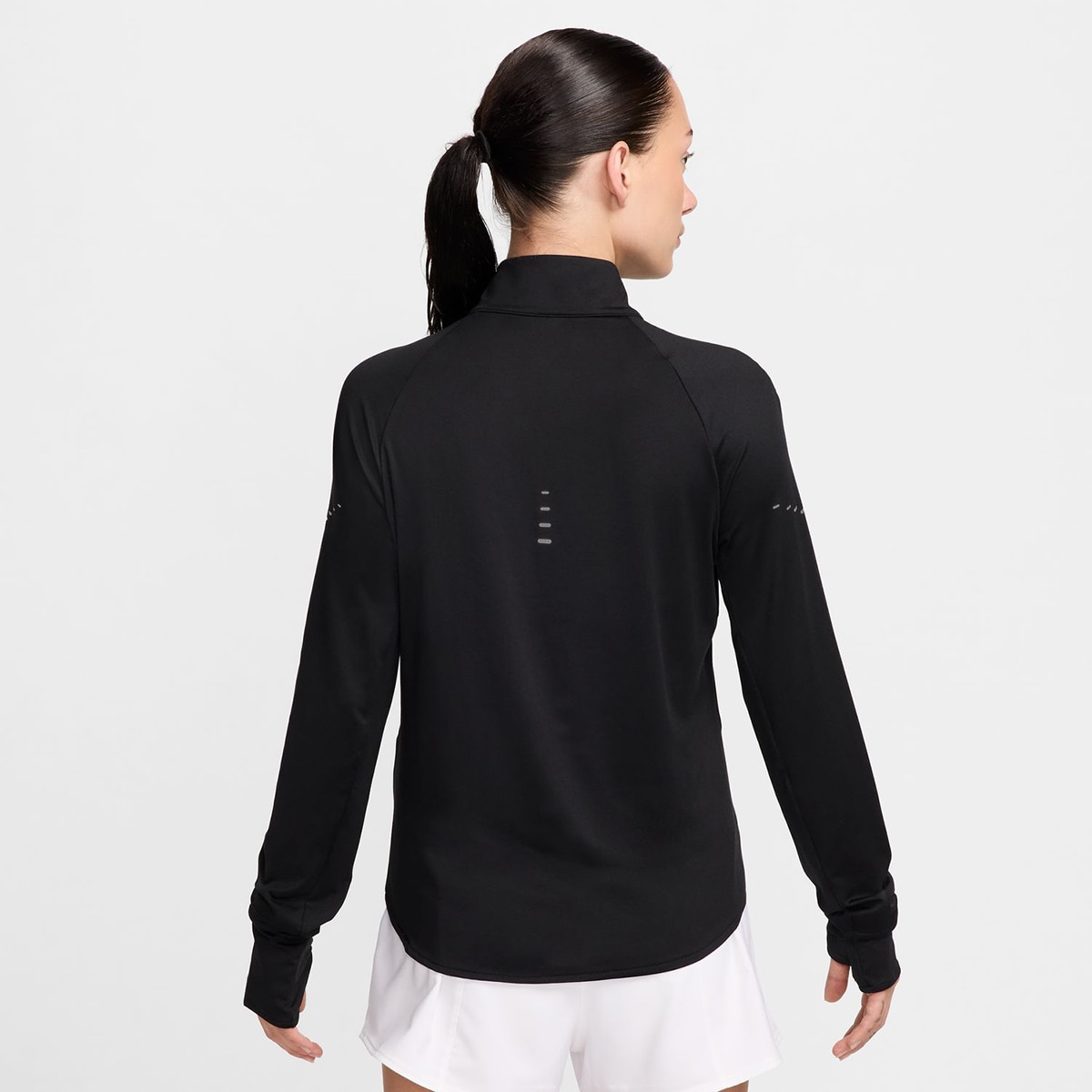 T-shirt de Mulher Swift Preto-2