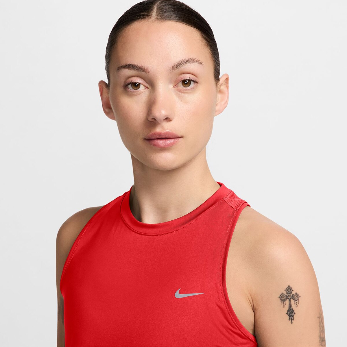Camiseta de mujer Swift Nike - Rojo Rojo-3
