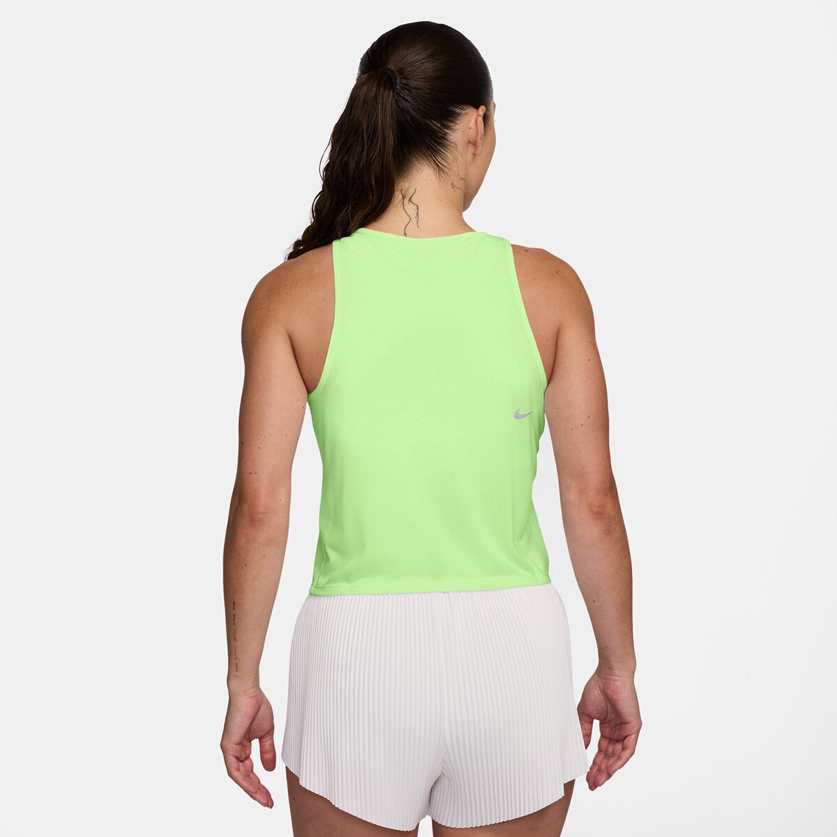 T-shirt de mulher Nike Nike Amarelo-2