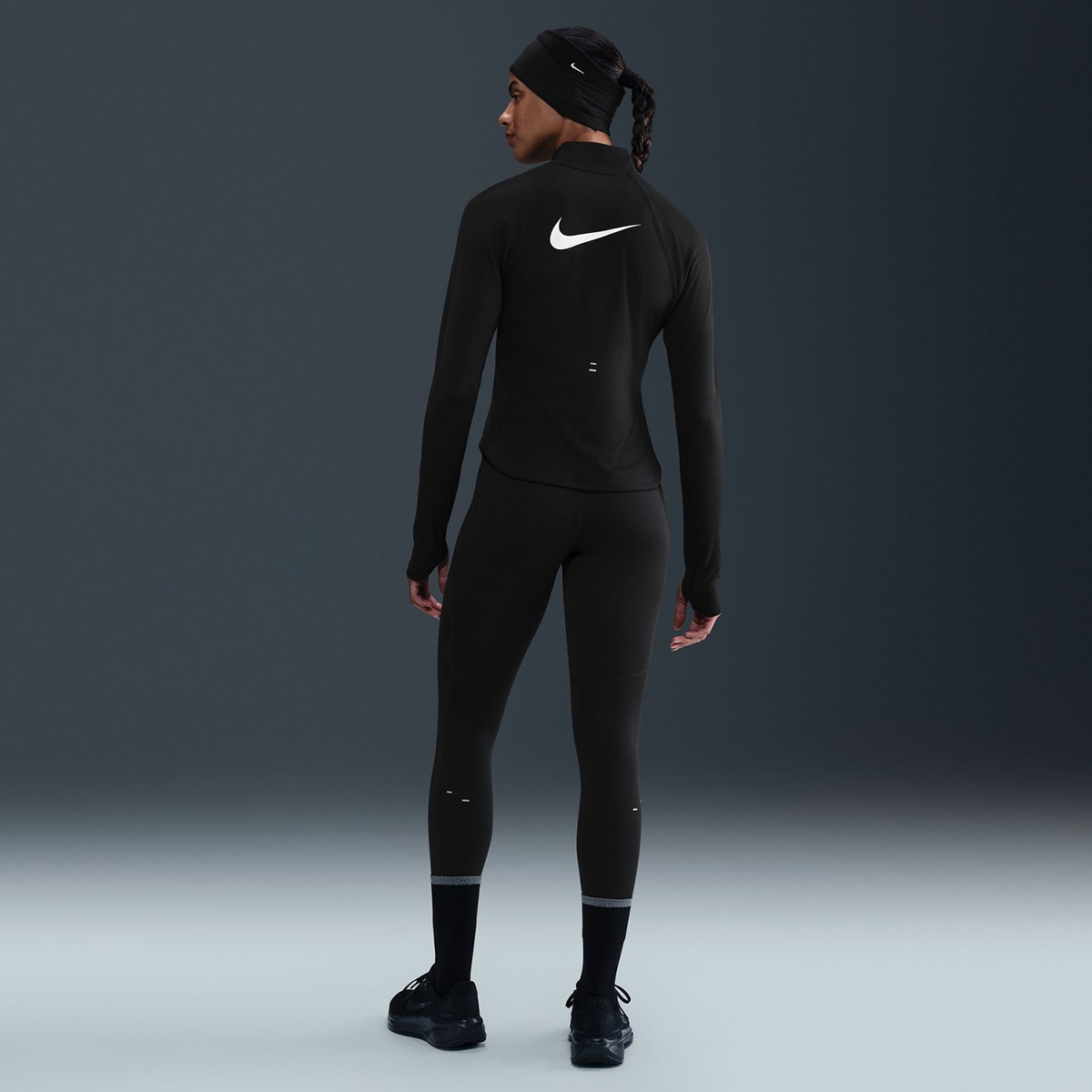 T-shirt de Mulher W Nk Tempo Swsh Hbr DF Hz Top Preto-2