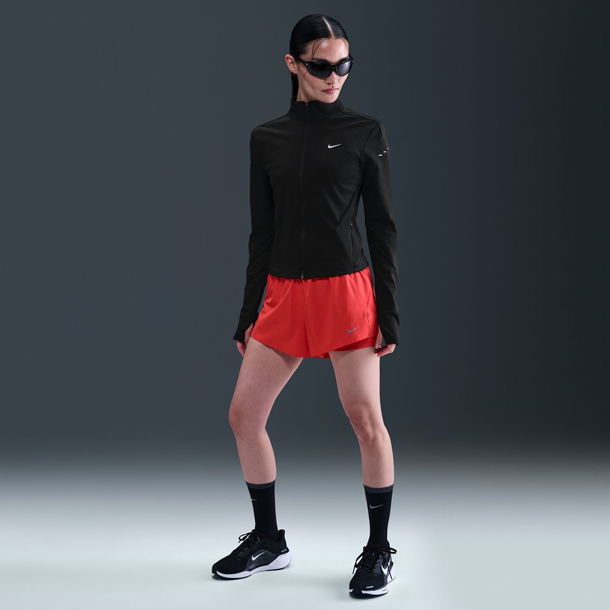 T-shirt de Mulher Swift Preto-1