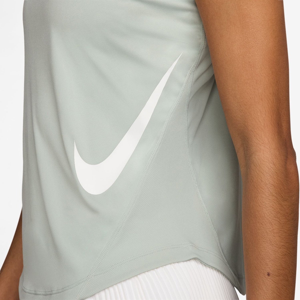 T-shirt de Mulher Tempo Swoosh Cinzento-3