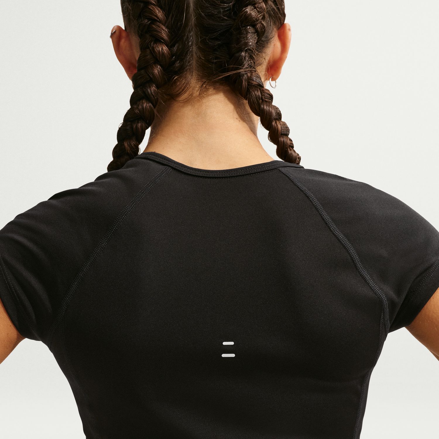 T-shirt de Mulher Tempo Swoosh Run DF Preto-4