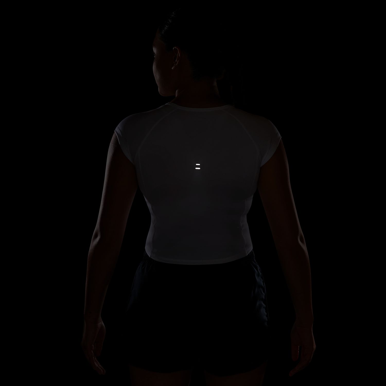 T-shirt de Mulher W Nk Tempo Swoosh Run DF SS Branco-4