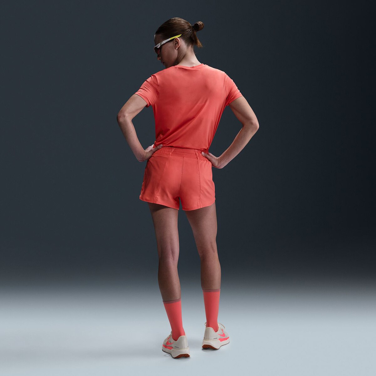 Calções de Mulher One Swoosh Coral-5