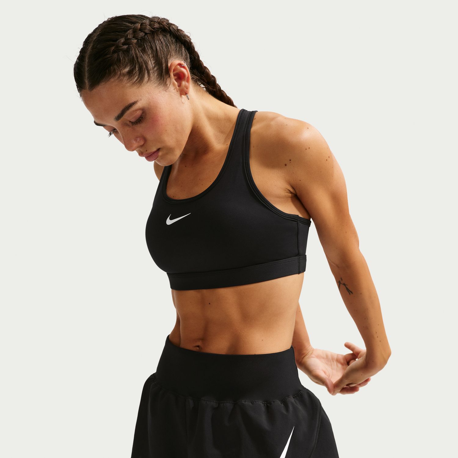 Calções de Mulher Tempo Flow Swoosh Preto-3