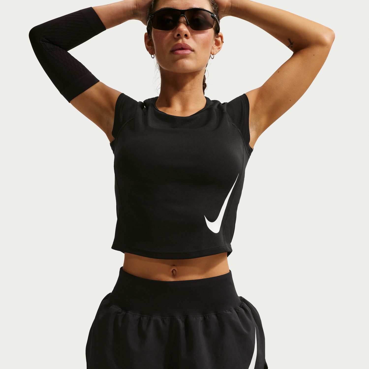 Calções de Mulher Tempo Flow Swoosh Preto-5