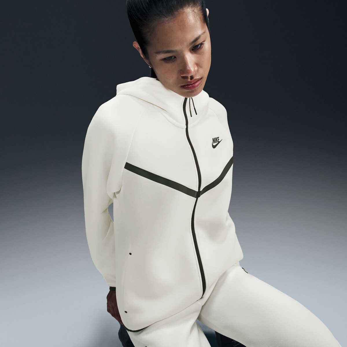 Sweatshirt Sportswear Tech Fleece Windrunner Branco-1