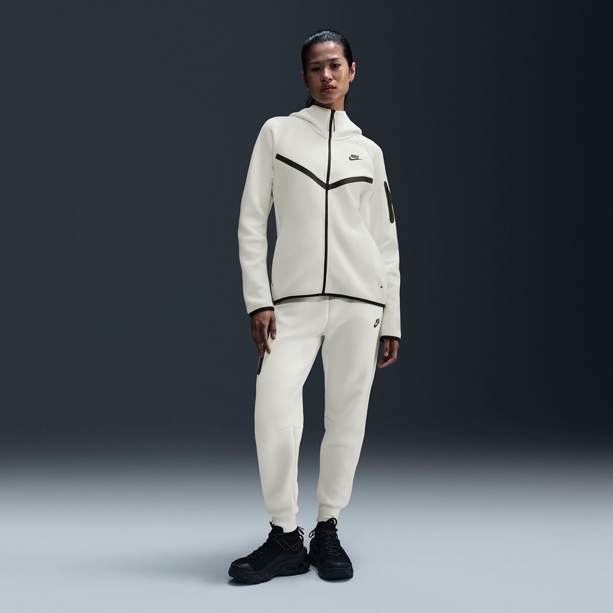 Sweatshirt Sportswear Tech Fleece Windrunner Branco-4