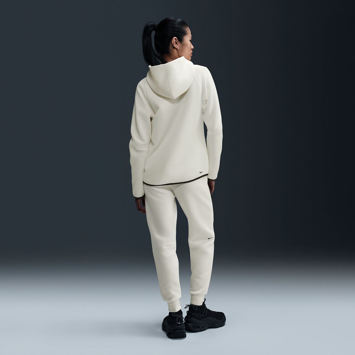 Sweatshirt Sportswear Tech Fleece Windrunner Branco-5