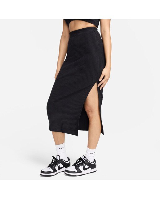 Saia de Mulher Sportswear Chill Knit Preto-1