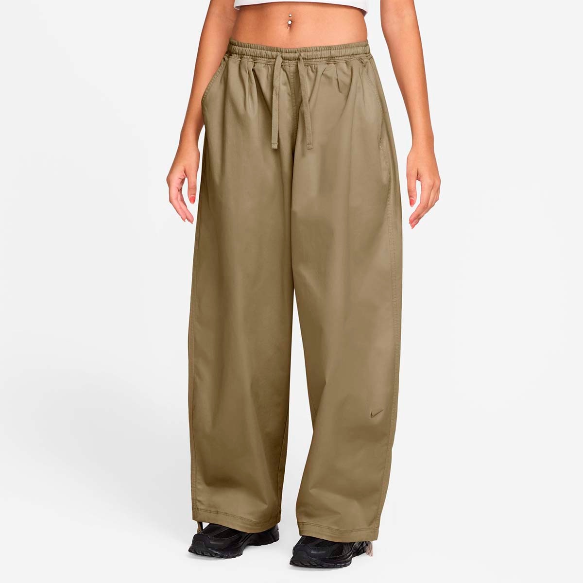Imagem 0 de Calças de Mulher W Nk Street Utility Wvn Os Pant