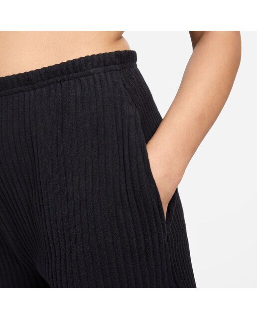 Calções de Mulher Sportswear Chill Knit Preto-4