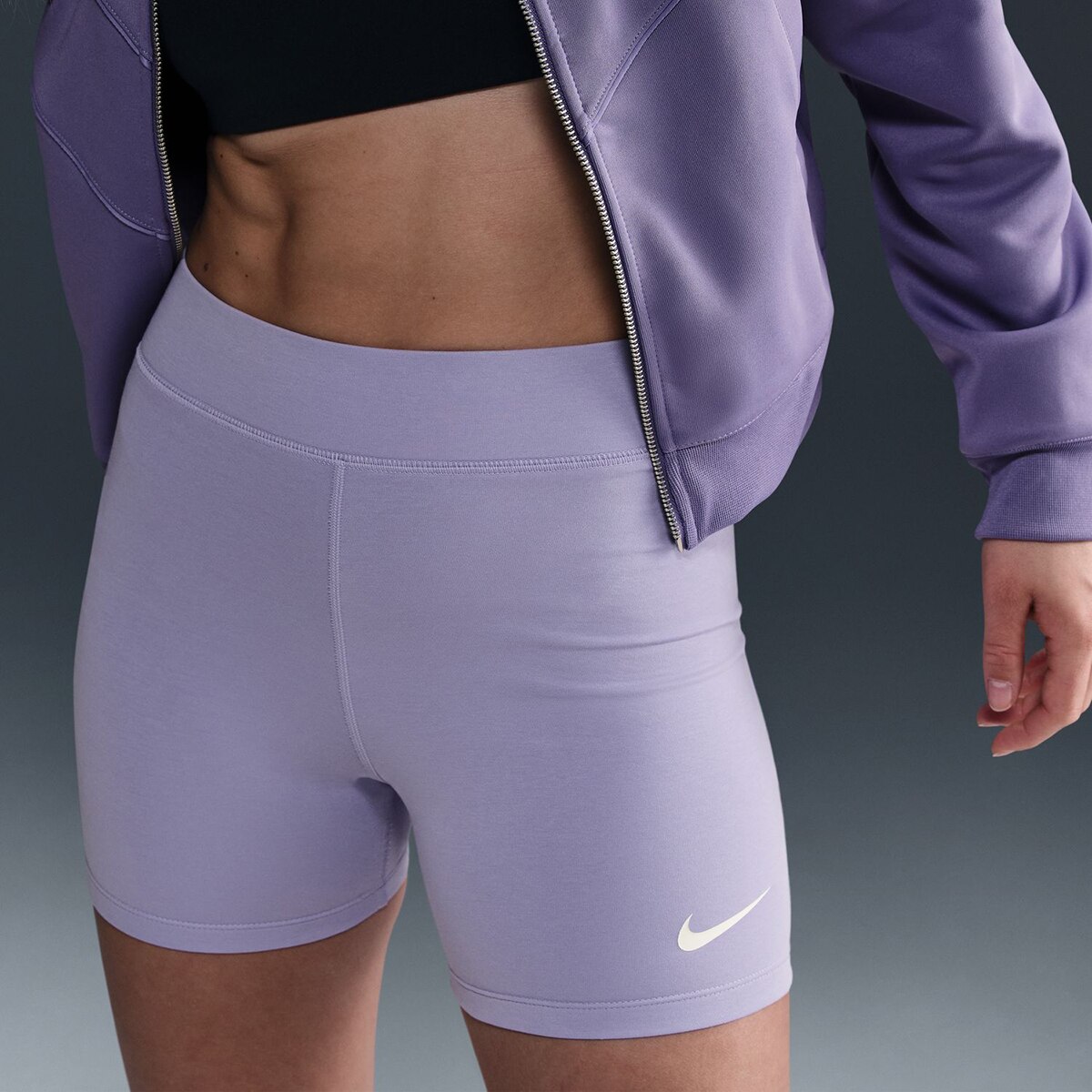 Leggings Tipo Calções de Mulher Sportswear Classic Lilás-4