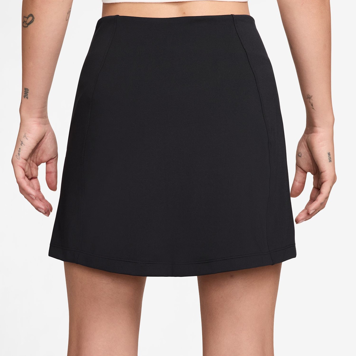 Saia de Mulher Preto-2