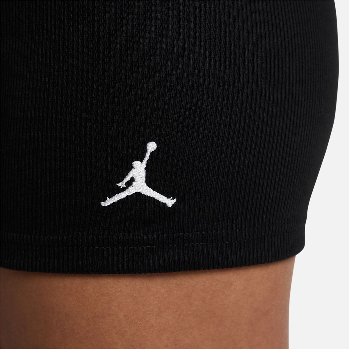 Calções de Mulher Brooklyn Essentials Preto-4