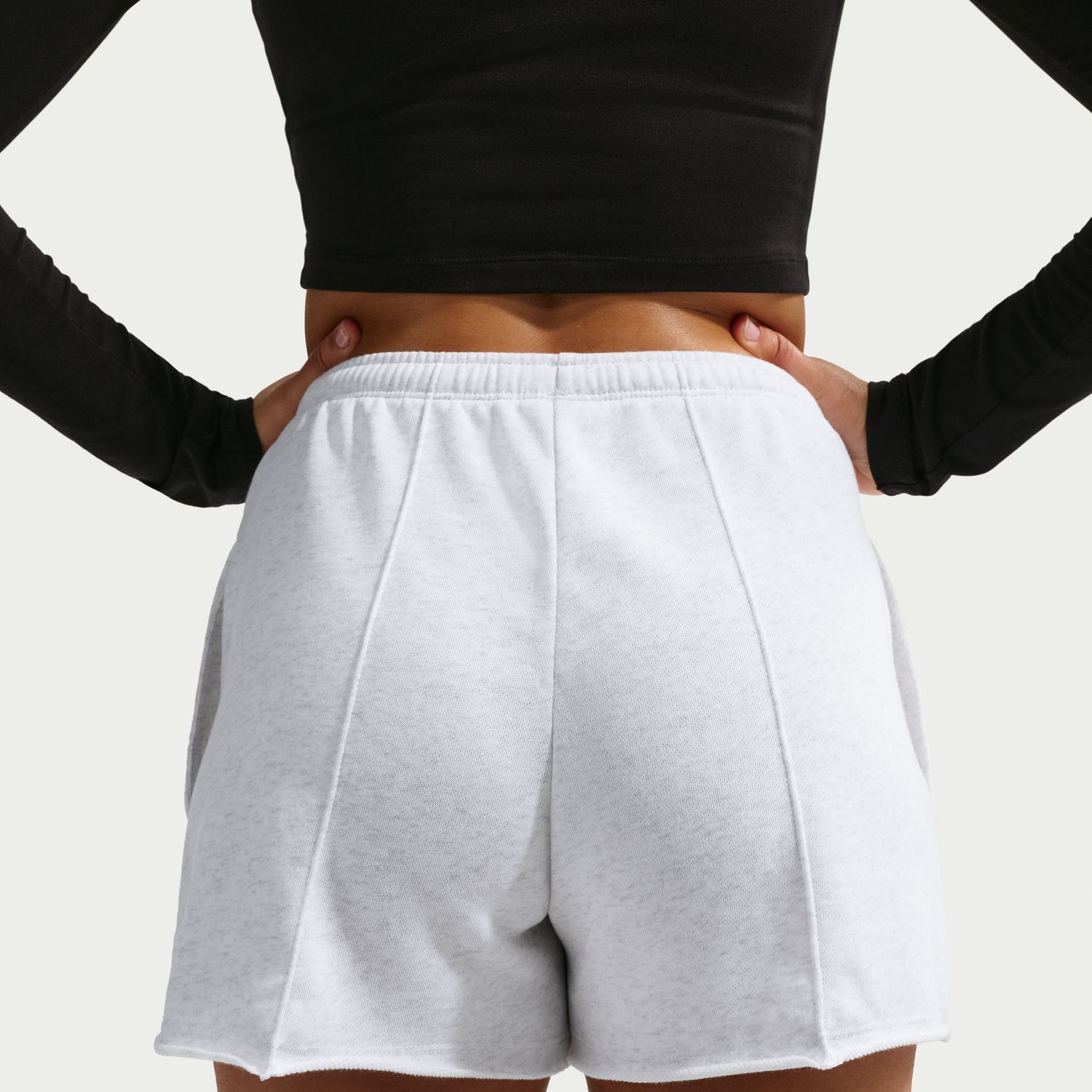 Calções de Mulher Sportswear Chill Terry Short Branco-5