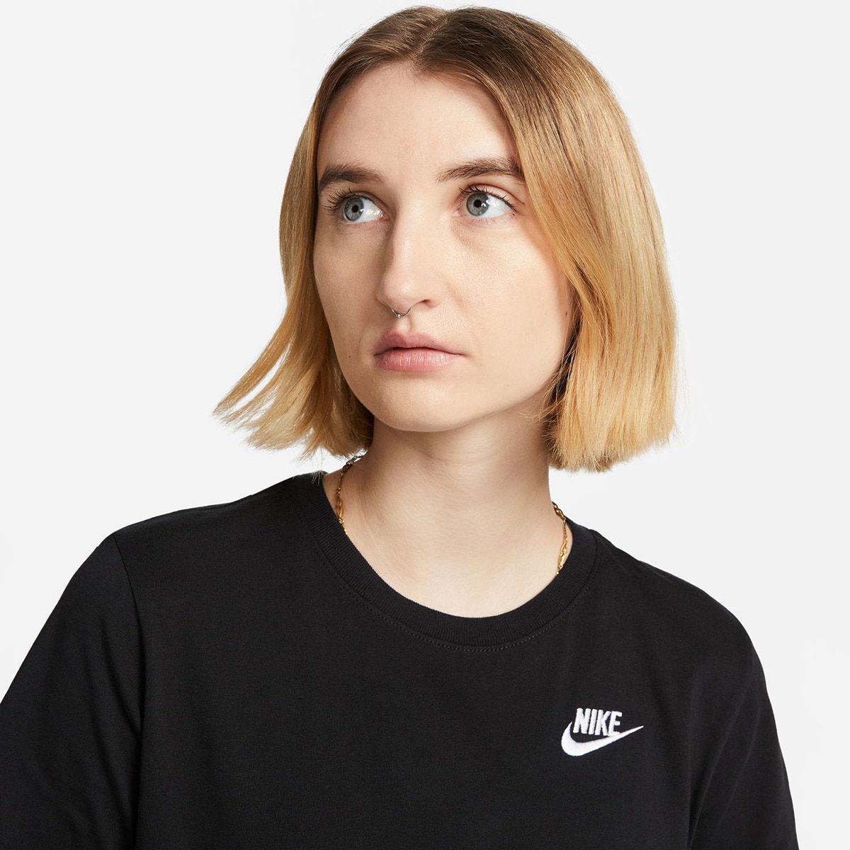 Camiseta de mujer W Nsw Club SS Tee Nike - Negro Negro-3