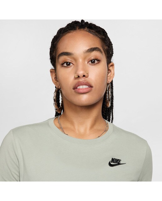T-shirt de Mulher W Nsw Club SS Tee Verde / Preto-3