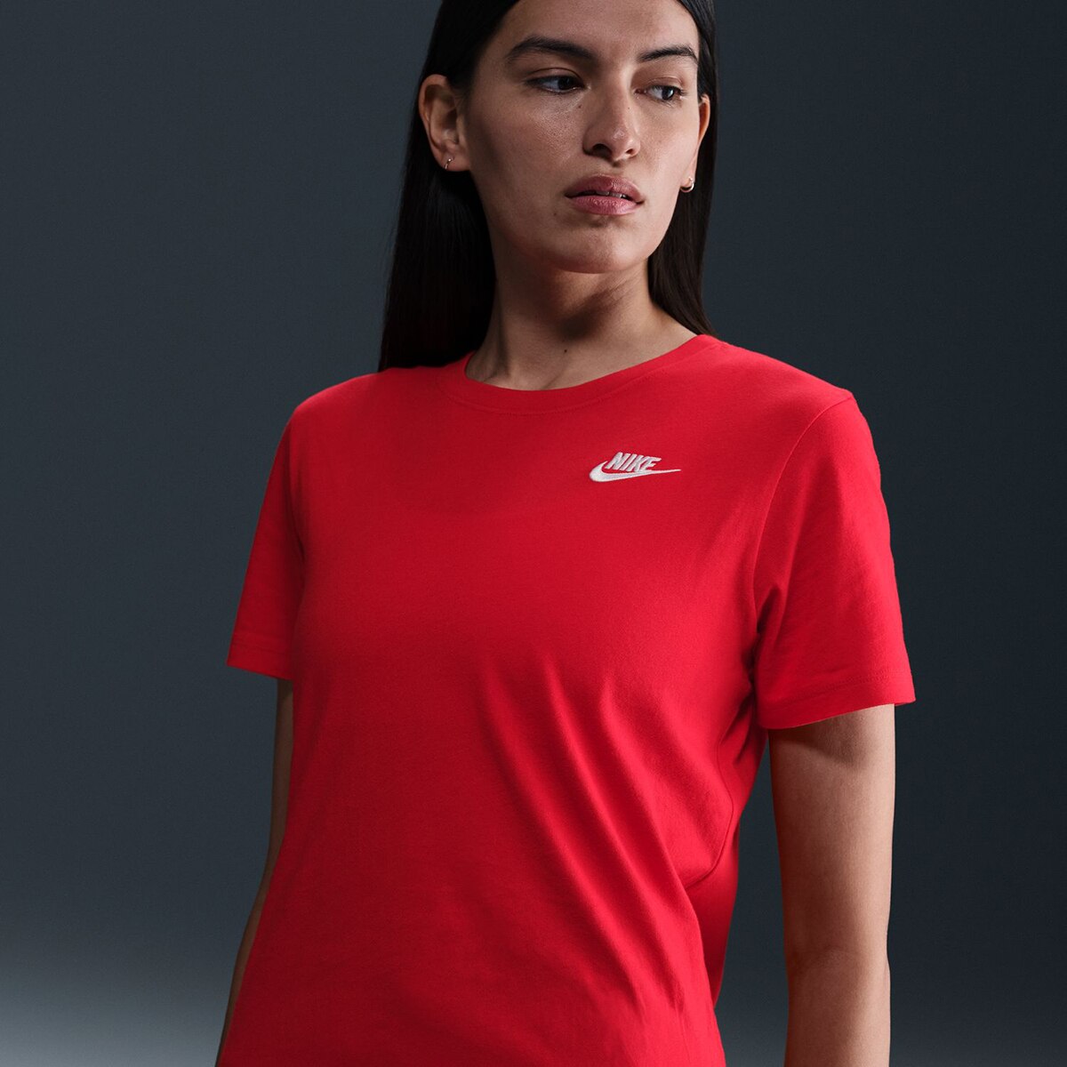 T-shirt de Mulher Sportswear Club Essentials Vermelho-4