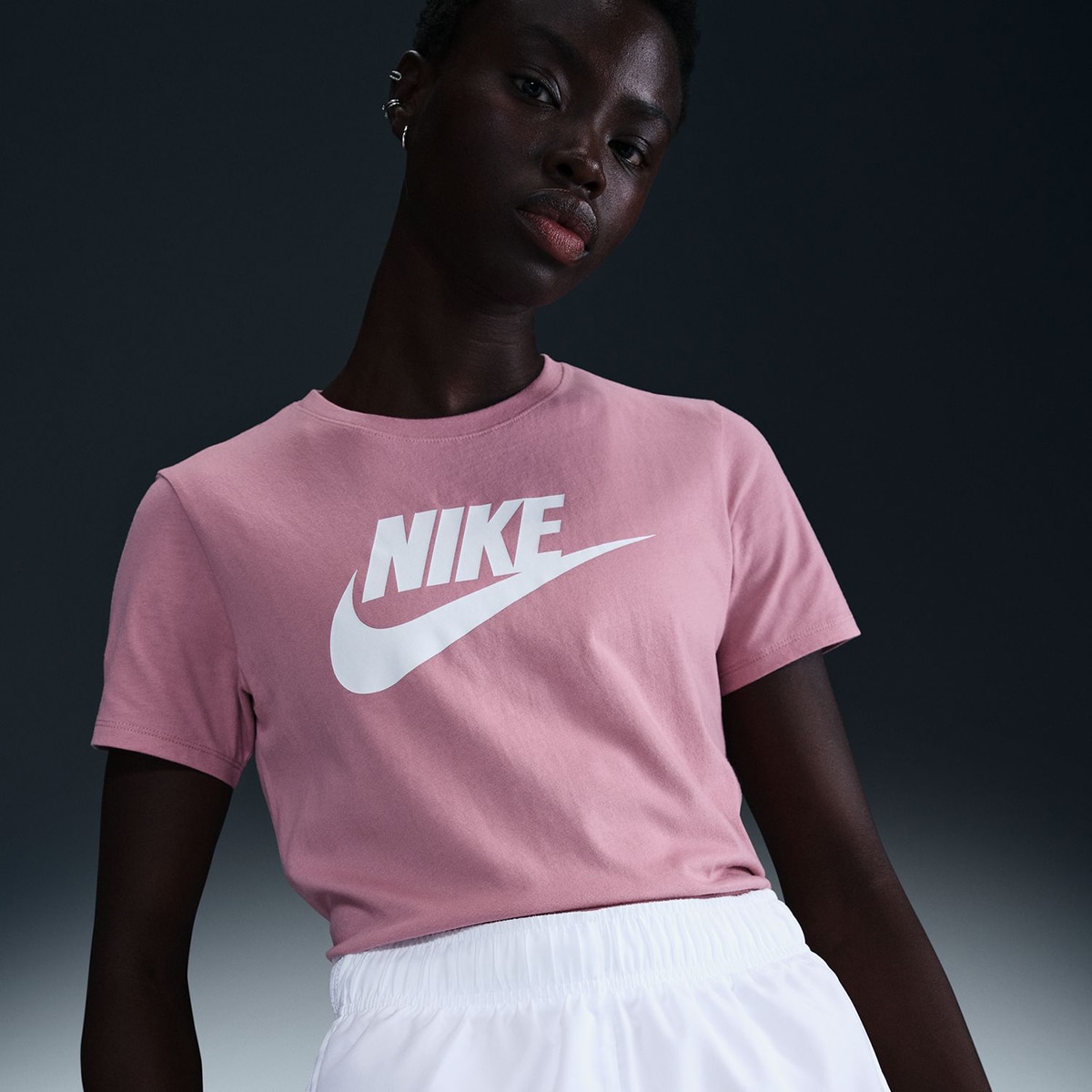 T-shirt Sportswear Essentials Rosa-6
