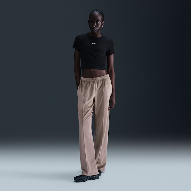 Camiseta de mujer Chill Crop Nike