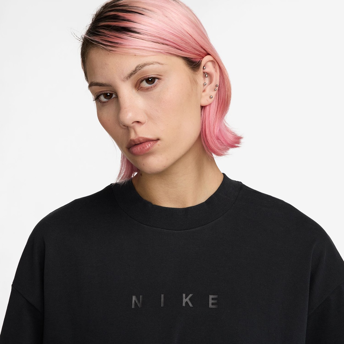 T-shirt de Mulher Sportswear Chill Preto-3