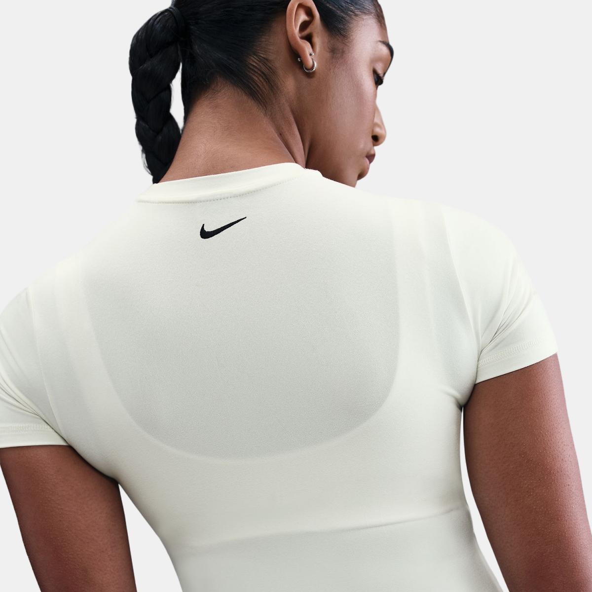 T-shirt de mulher Sportswear Nike Bege-4