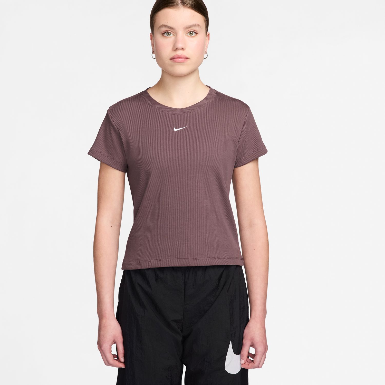 T-shirt de mulher Sportswear Nike Roxo-1