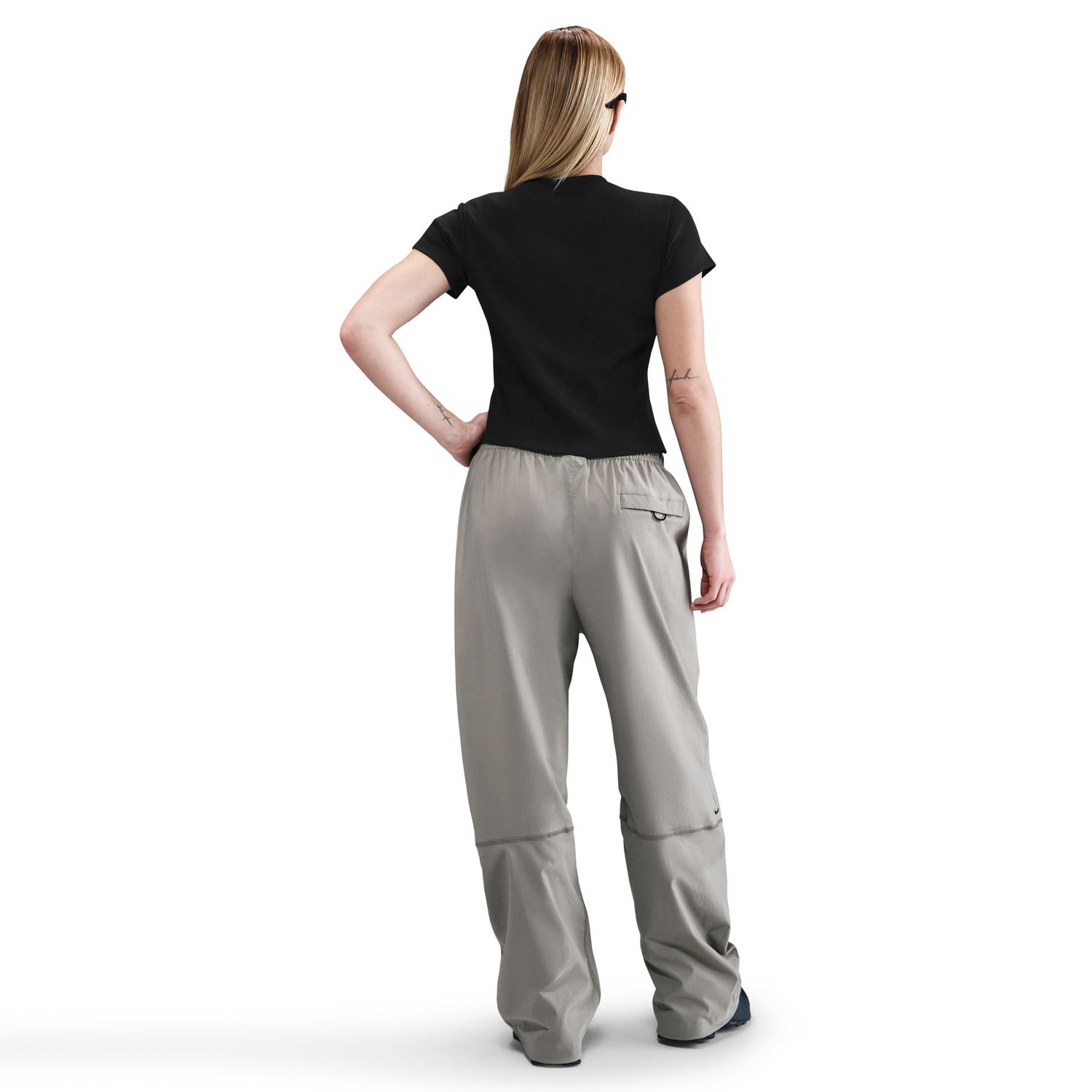T-shirt de mulher Sportswear Nike Preto-2