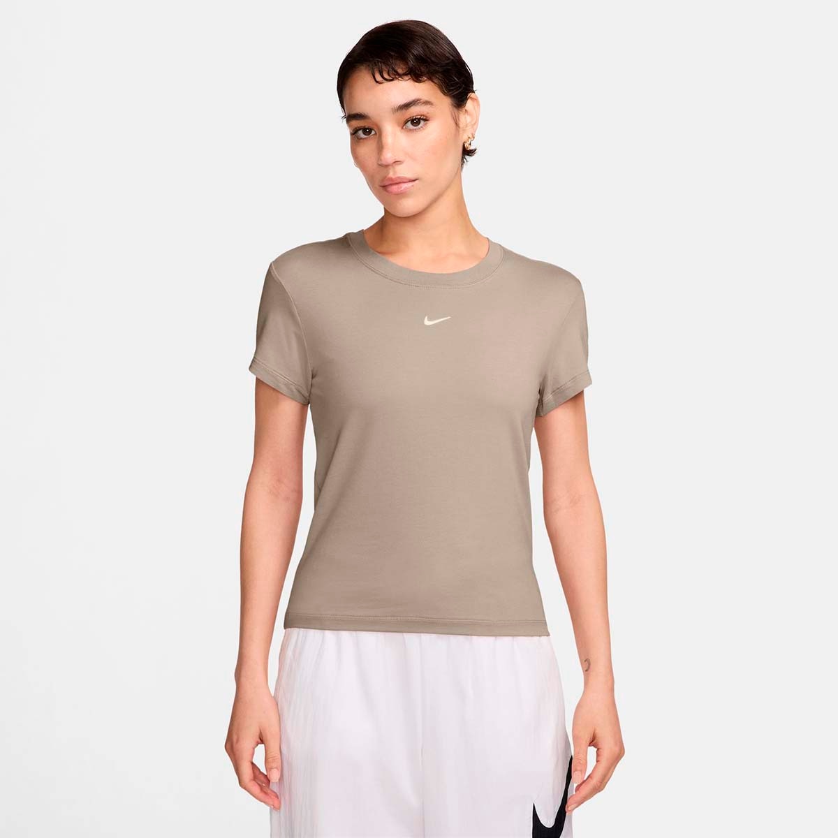 Imagem 0 de T-shirt de Mulher W Nsw Nk Chll Knt Md Crp
