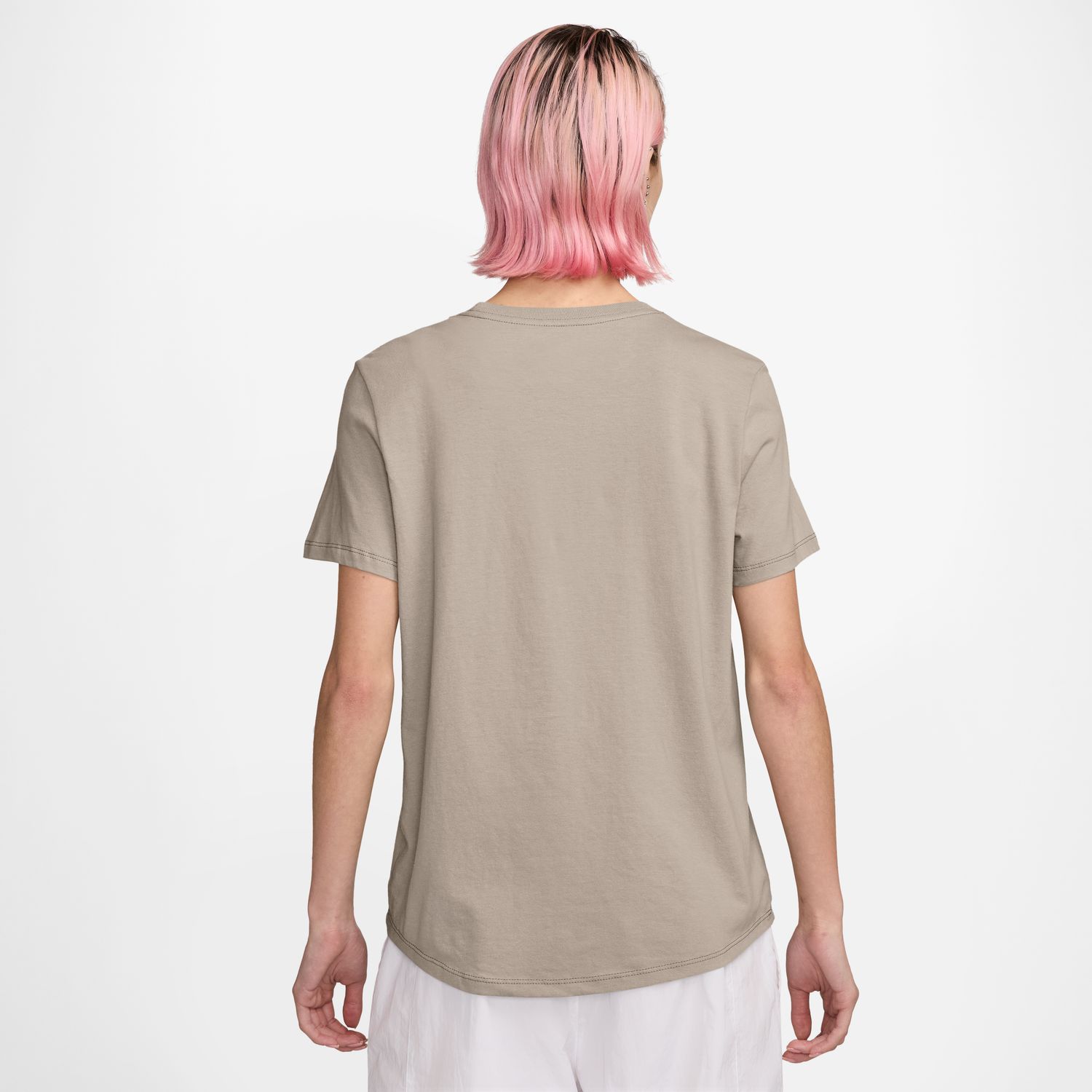 T-shirt de Mulher W Nsw Club SS Tee Castanho-2