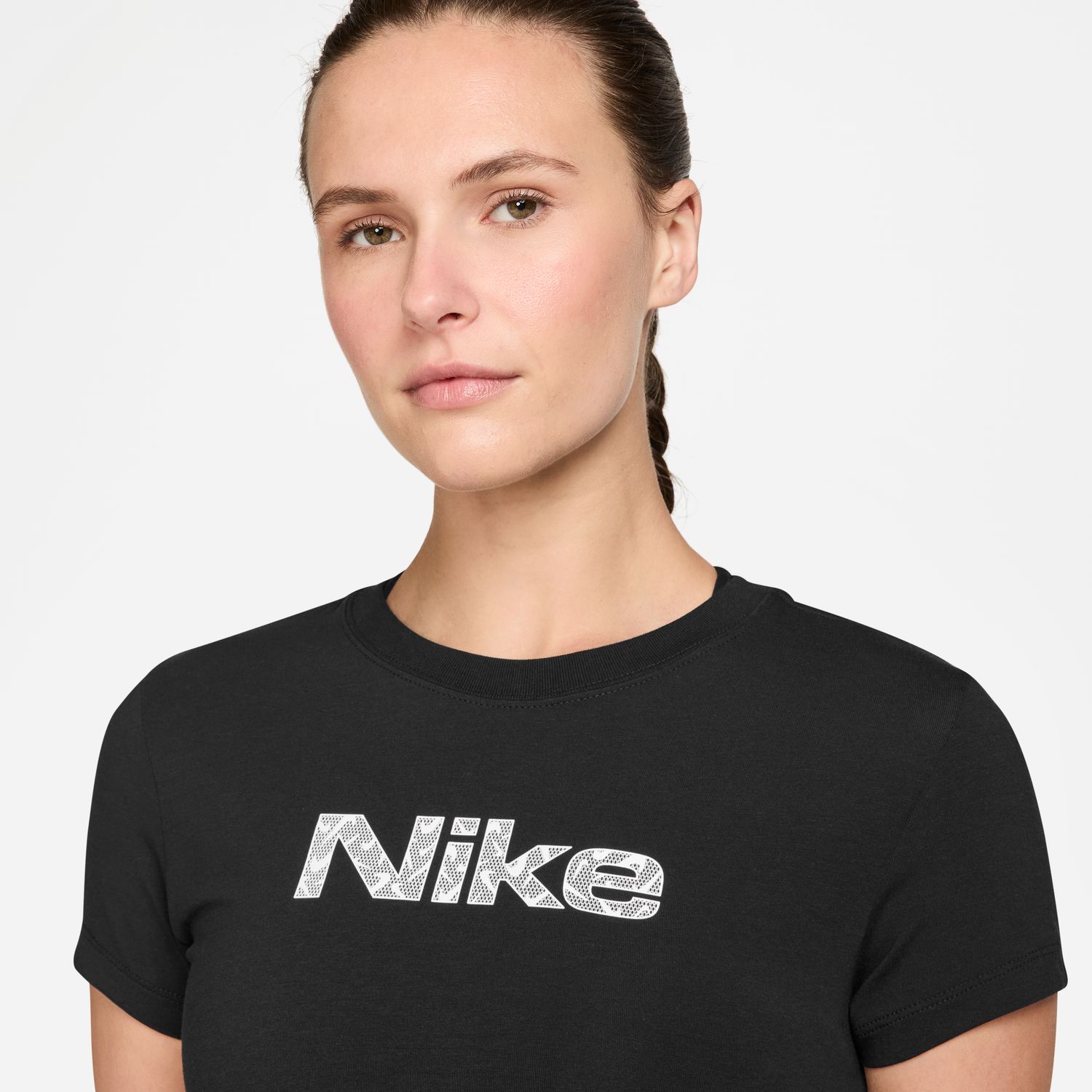 T-shirt de Mulher W Sportswear Chill Knit Preto-3