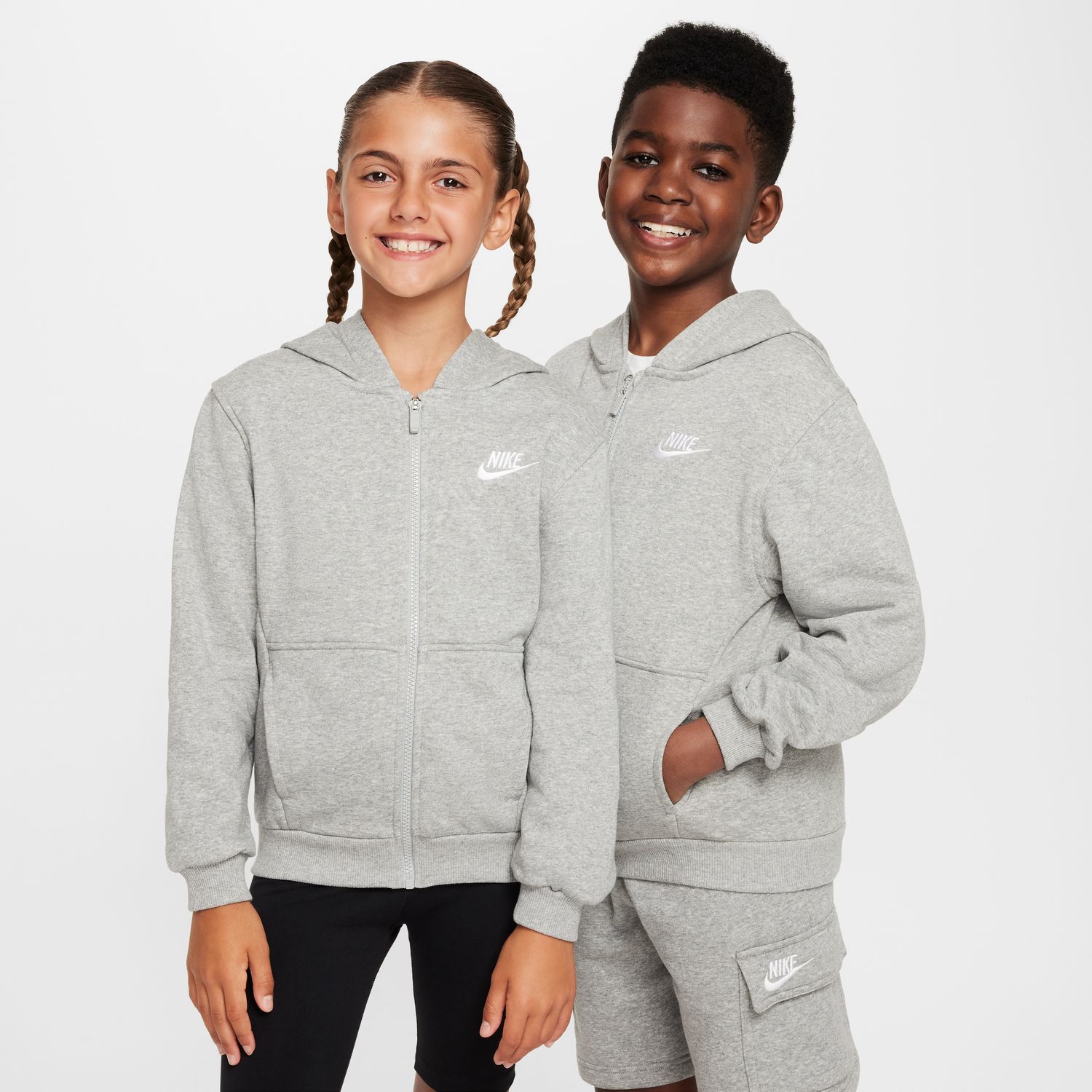 Imagen 0 de Sudadera de niños K Nsw Club Ft Hd Fz LS Lbr Nike Gris