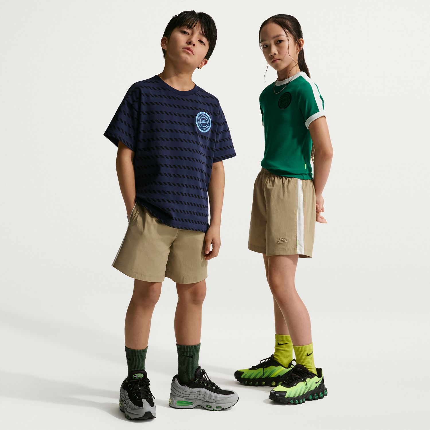 Calções de Criança Sportswear Woven Bege-4