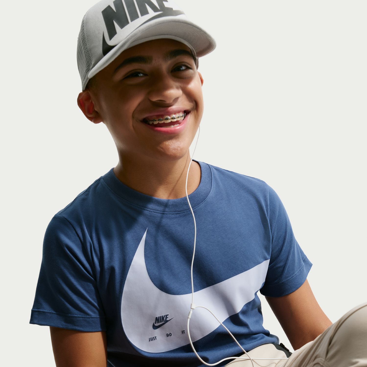 T-shirt de menino Sportswear Nike Azul-marinho-5