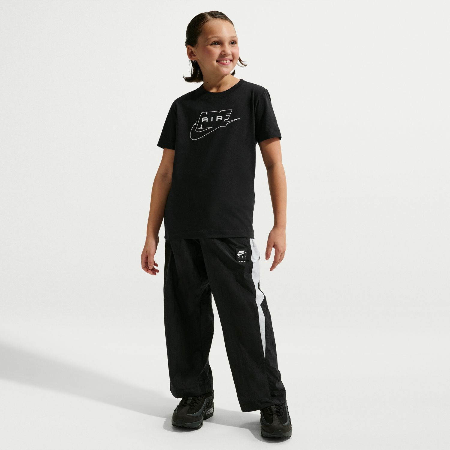 T-shirt de Criança Sportswear Tee Air Preto-8