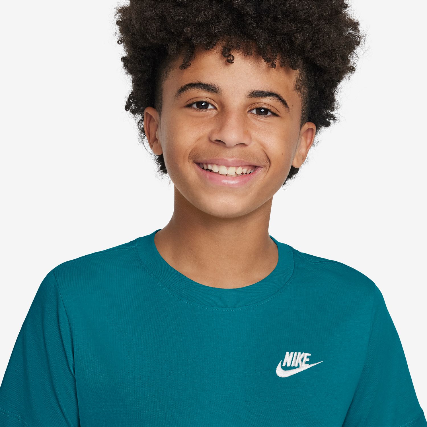 T-shirt de Criança K Nsw Tee Emb Futura Lbr Verde-3