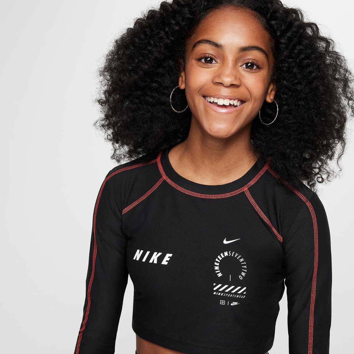 T-shirt de Menina Crop Top Preto-3